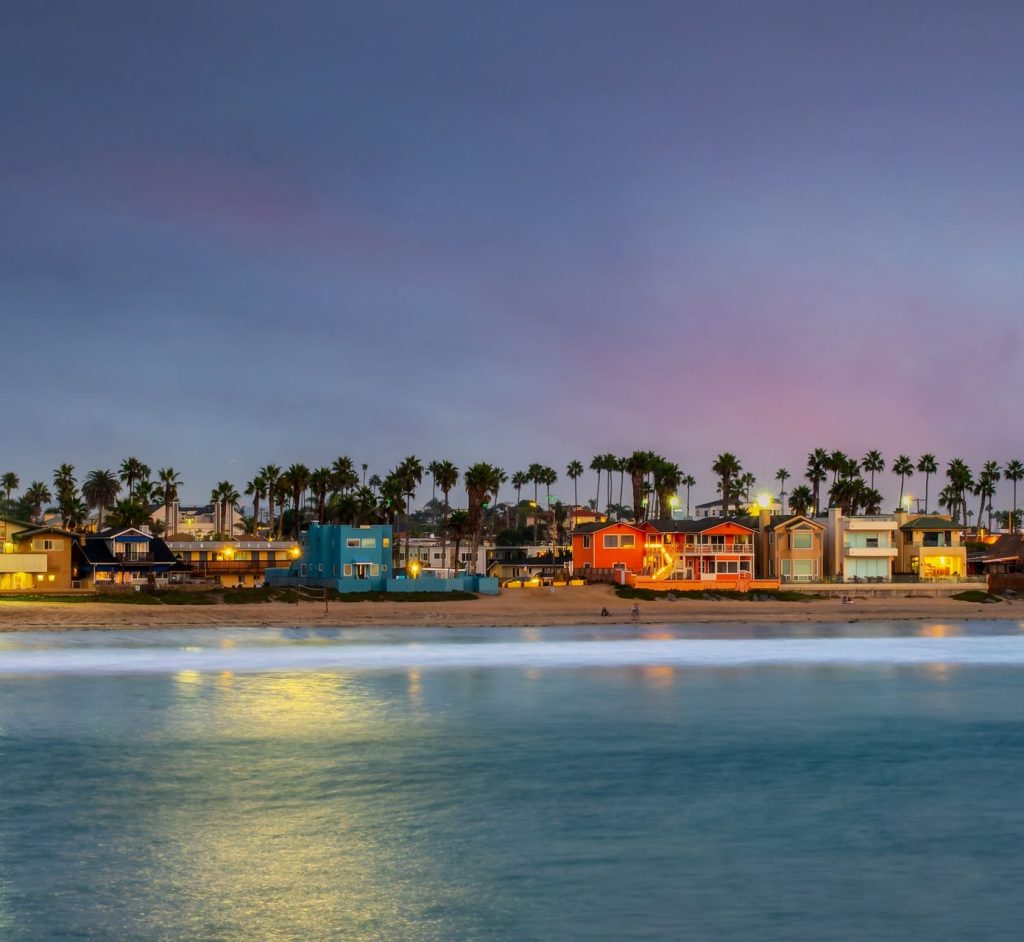 Colorful,Houses,At,Night,On,Imperial,Beach,In,San,Diego,