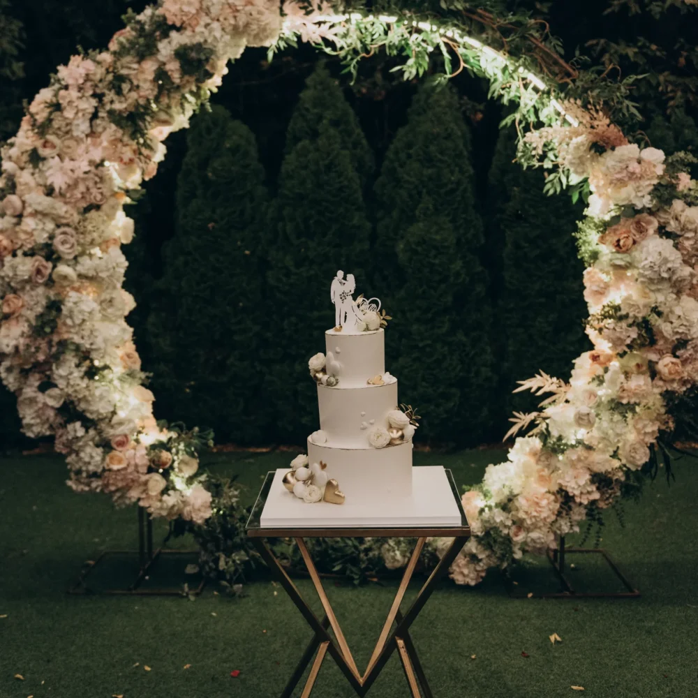 shutterstock_2421584011_BG1I